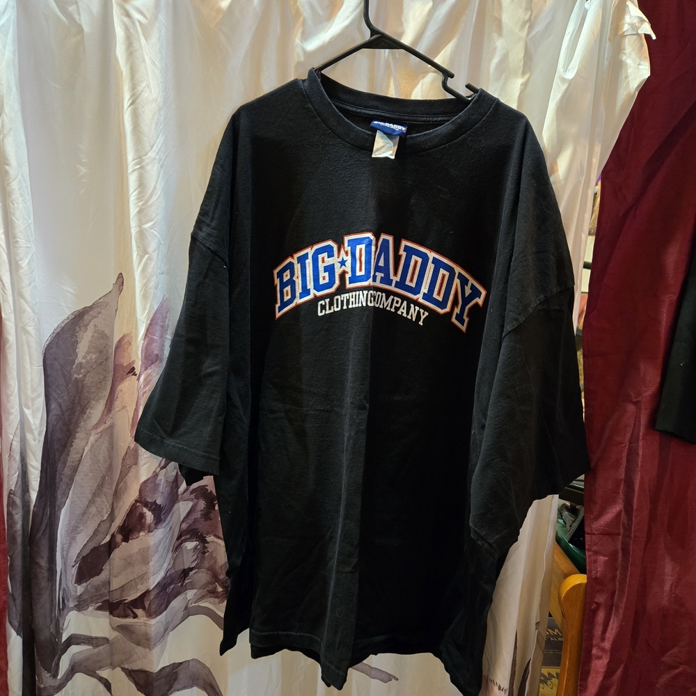 Black Short Sleeve Tee